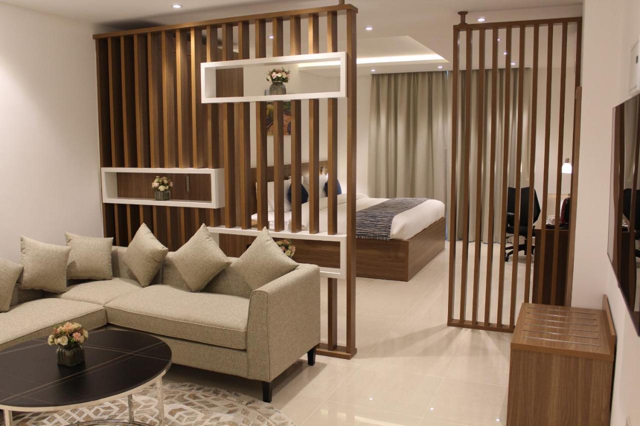 Duqm Express Hotel Экстерьер фото