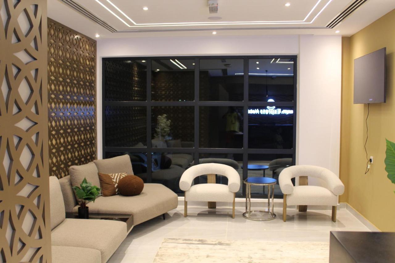 Duqm Express Hotel Экстерьер фото