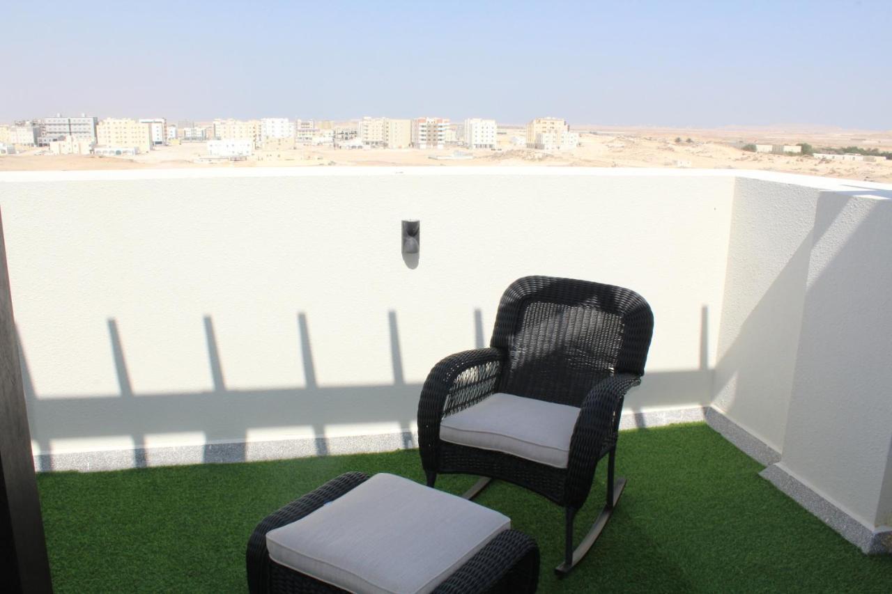 Duqm Express Hotel Экстерьер фото