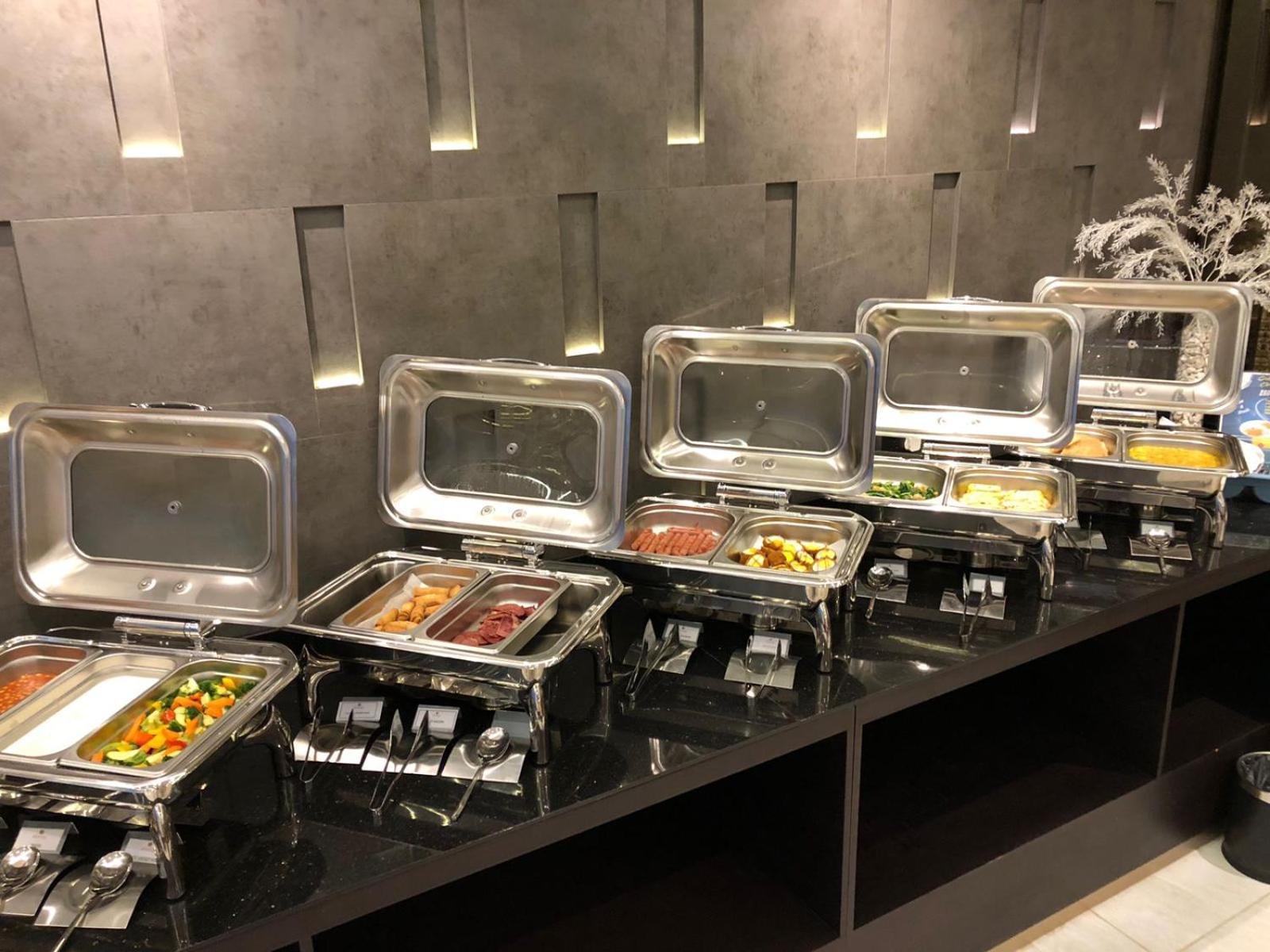 Duqm Express Hotel Экстерьер фото